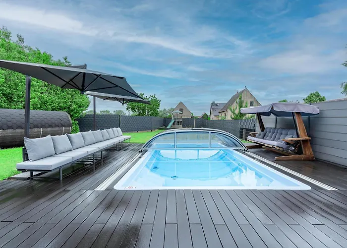 Lara & Casa de Férias